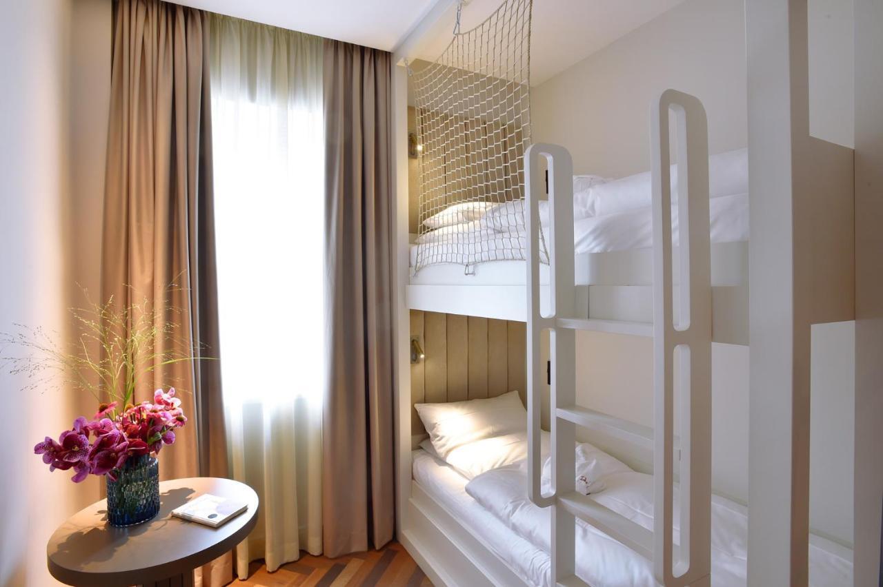 Das James 플렌스부르크 외부 사진 A room at the hotel